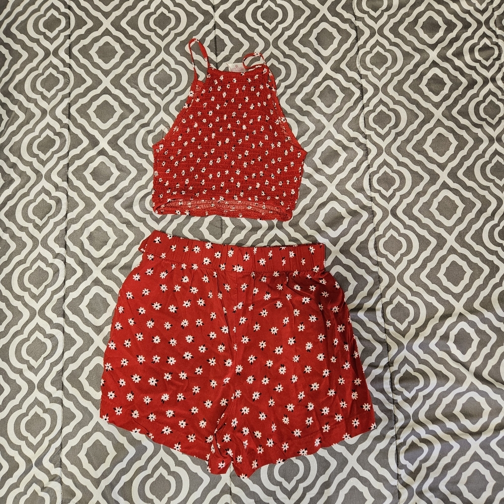 Girl shorts bundle - Picture 6 of 7